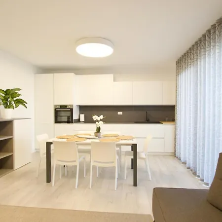Cigno Bianco - Immobiliare *
